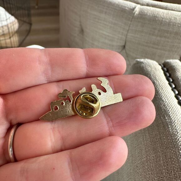 Teacher Pin Education Brooch Teacher Appreciation Gift Unique Teacher Gift - Picture 2 of 2